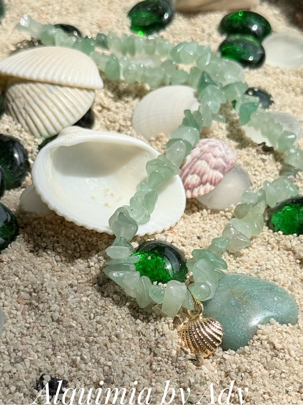 Green AVENTURINE and Gold shell Beaded Necklace